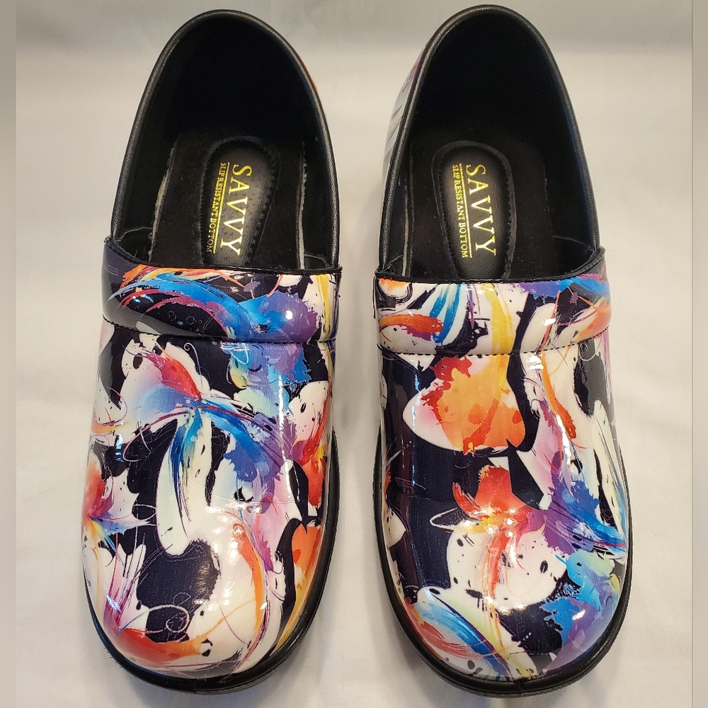 Savvy Brandy Womens Nurse Clogs Multicolored Size 6M Slip Resistant Slip